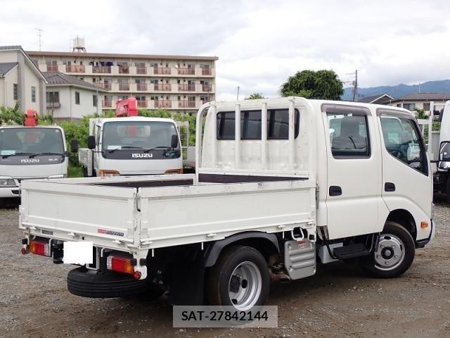 Hino DUTRO 2022-06 865011-1