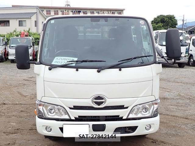 Hino DUTRO 2022-06 865011-6