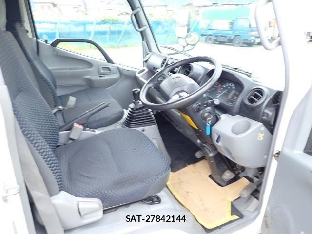 Hino DUTRO 2022-06 865011-10