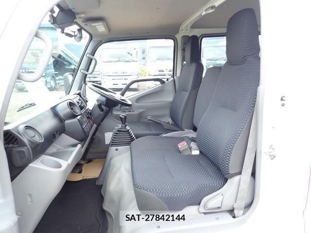 Hino DUTRO 2022-06 865011-12