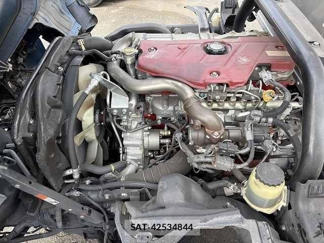 Hino DUTRO 2016-11 1077333-23