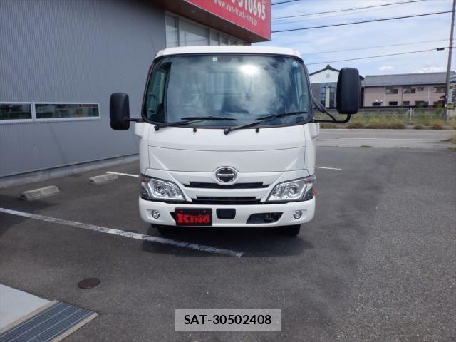 Hino DUTRO 2023-06 1204918-1