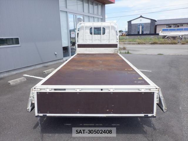 Hino DUTRO 2023-06 1204918-6