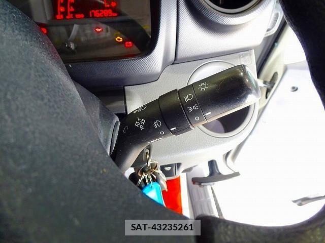 Hino DUTRO 2016-02 635411-18