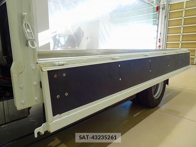 Hino DUTRO 2016-02 635411-26