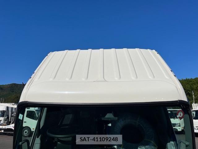 Hino DUTRO 2022-02 535190-20