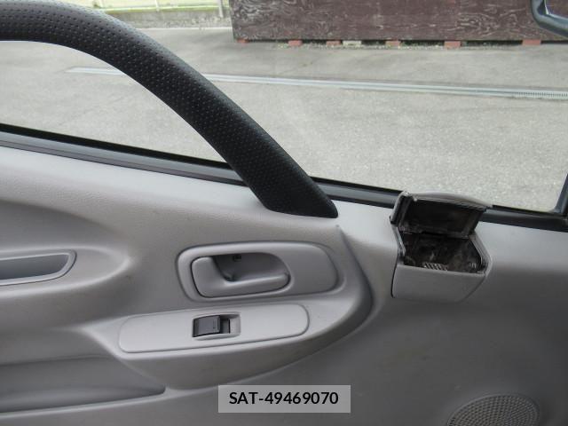 Hino DUTRO 2020-08 1095854-6