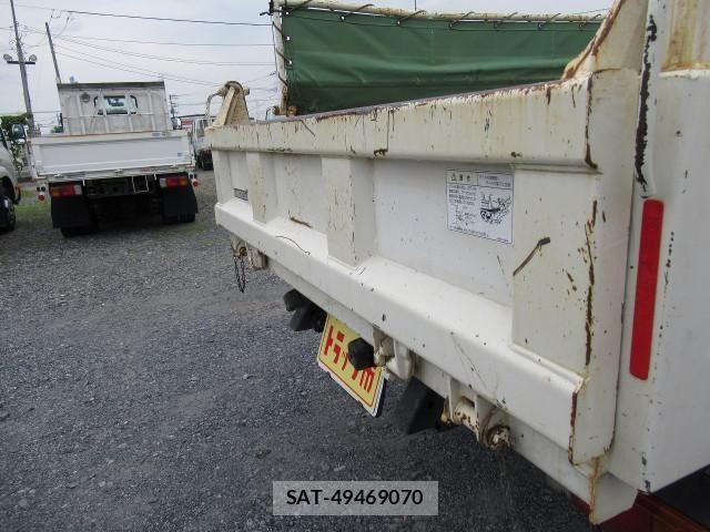 Hino DUTRO 2020-08 1095854-18