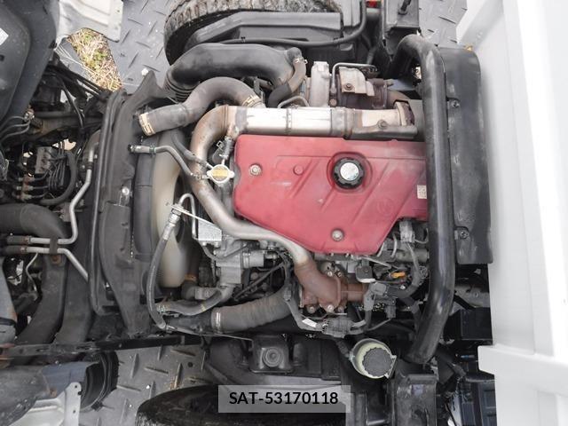 Hino DUTRO 2016-09 695533-26