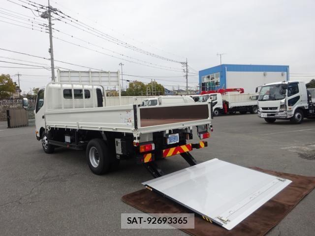 Hino DUTRO 2024-01 816912-1