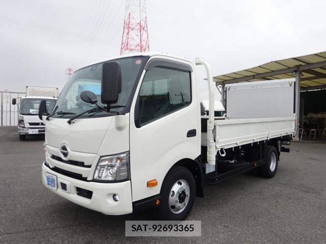 Hino DUTRO 2024-01 816912-2