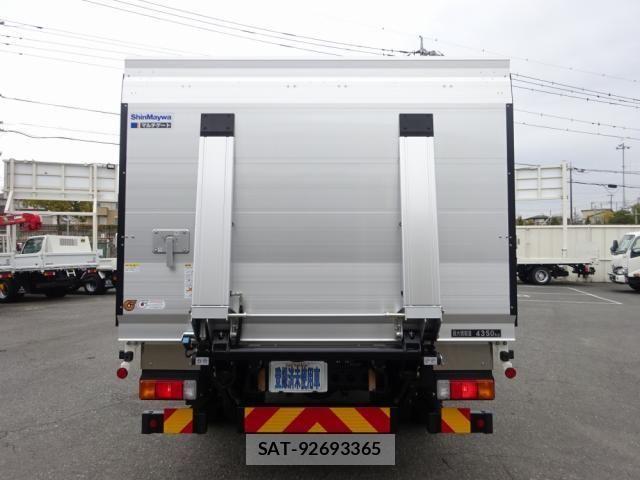 Hino DUTRO 2024-01 816912-5
