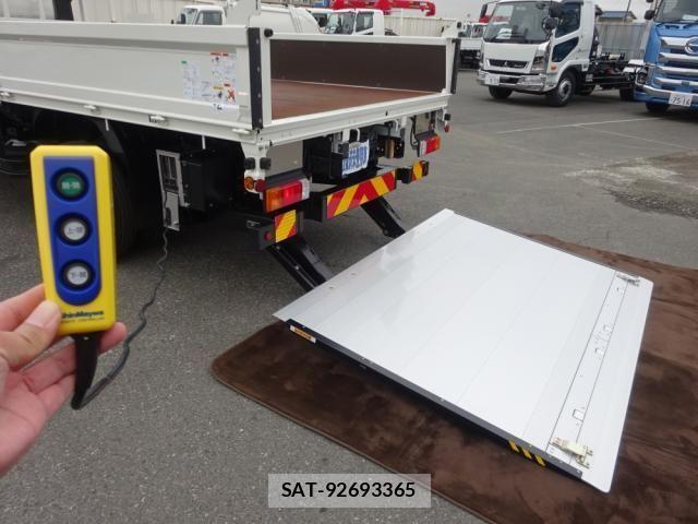 Hino DUTRO 2024-01 816912-21