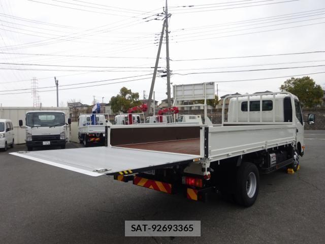 Hino DUTRO 2024-01 816912-25