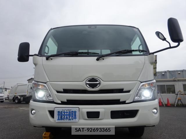 Hino DUTRO 2024-01 816912-29