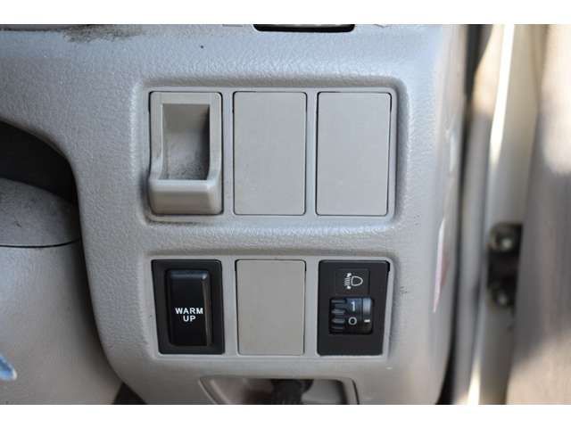 Hino DUTRO 2009-12 1544650-15