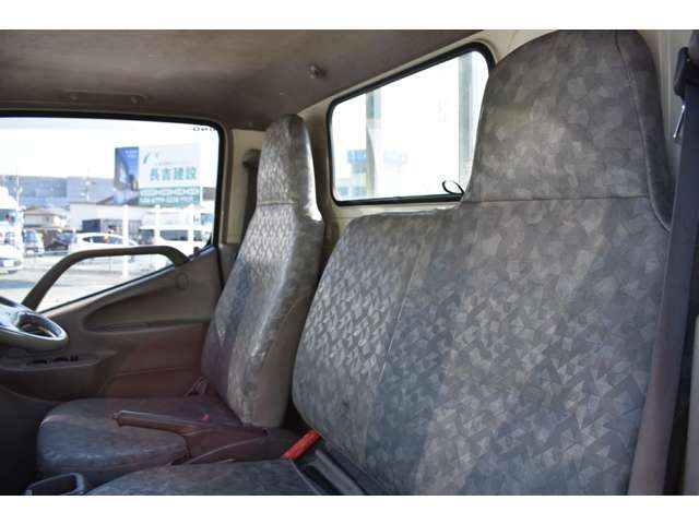 Hino DUTRO 2009-12 1544650-8