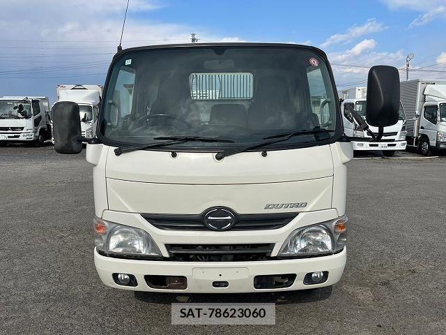 Hino DUTRO 2013-10 766440-1