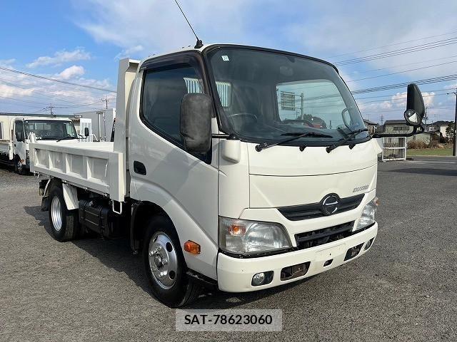 Hino DUTRO 2013-10 766440-3