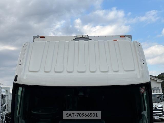 Hino DUTRO 2024-06 1172366-11