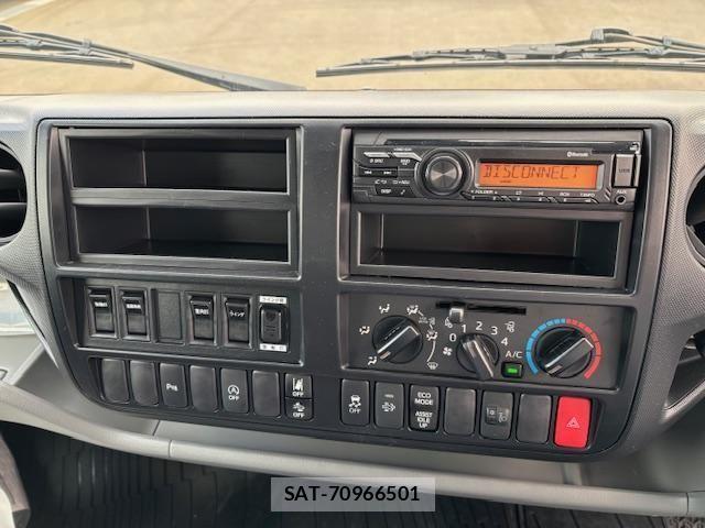 Hino DUTRO 2024-06 1172366-15