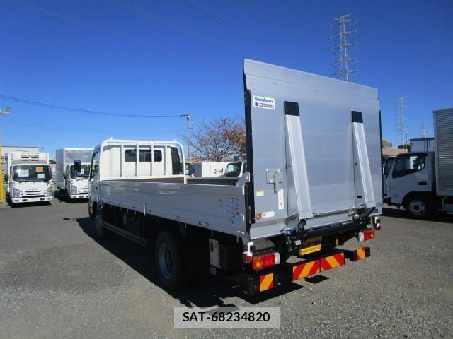 Hino DUTRO 2023-10 534715-2