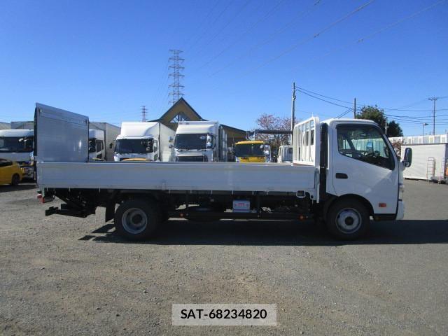 Hino DUTRO 2023-10 534715-5