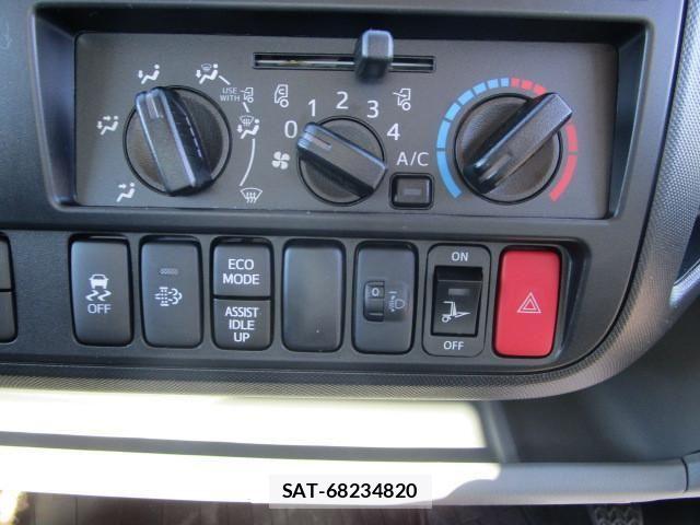Hino DUTRO 2023-10 534715-18