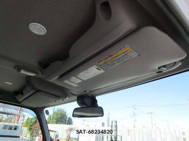 Hino DUTRO 2023-10 534715-22