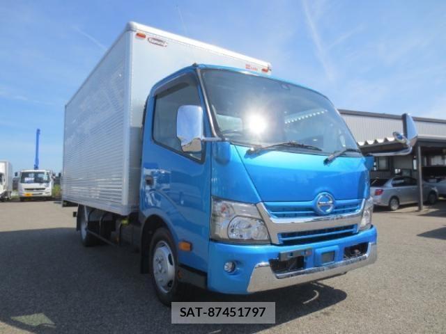 Hino DUTRO 2019-03 1218262-1