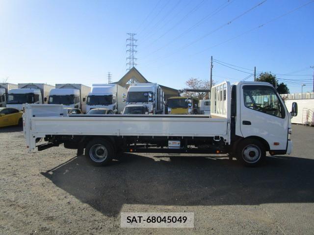 Hino DUTRO 2023-11 792616-5