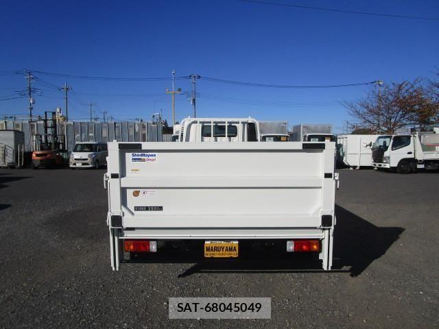 Hino DUTRO 2023-11 792616-6