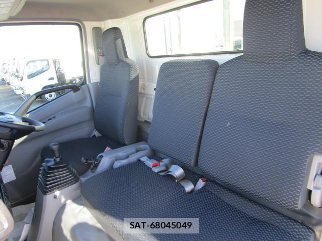 Hino DUTRO 2023-11 792616-19