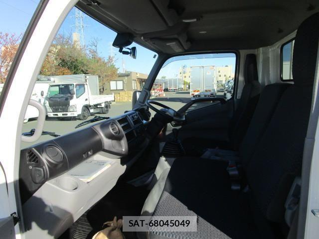 Hino DUTRO 2023-11 792616-21