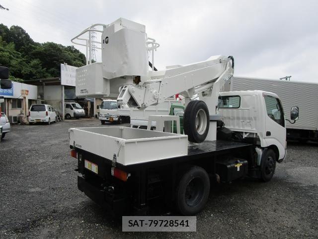 Hino DUTRO 2006-02 534687-8