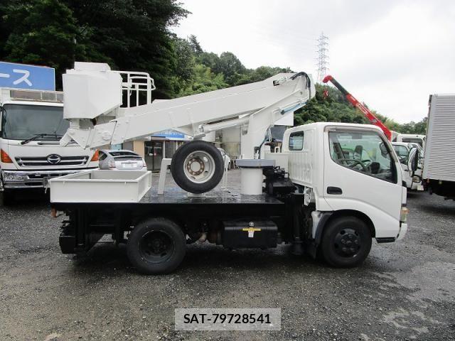 Hino DUTRO 2006-02 534687-9