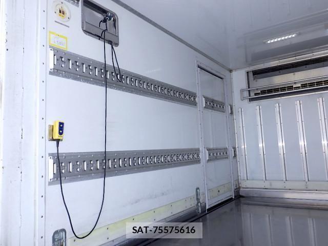 Hino DUTRO 2018-02 858247-7