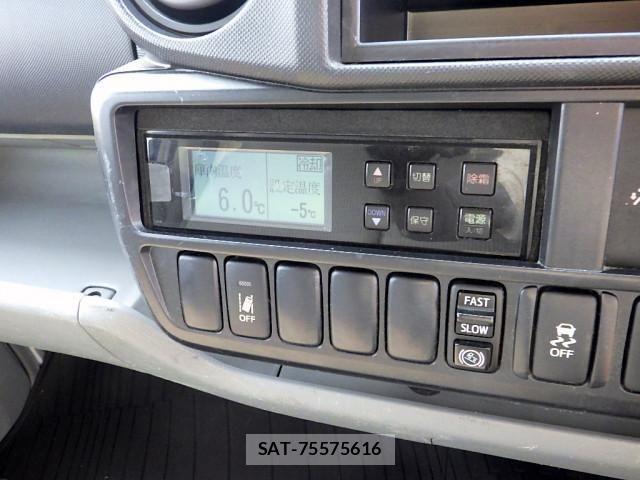 Hino DUTRO 2018-02 858247-20
