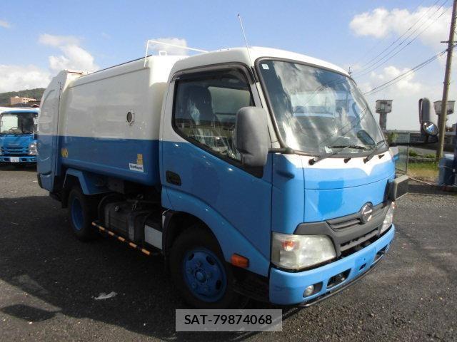 Hino DUTRO 2022-06 535086-1