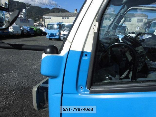Hino DUTRO 2022-06 535086-21