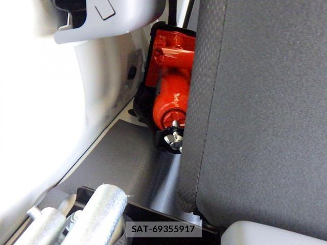 Hino DUTRO 2017-01 534866-24
