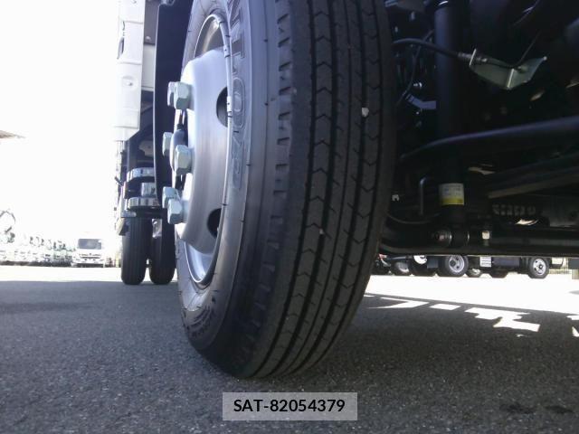 Hino DUTRO 2025-04 1554041-25