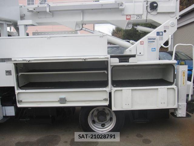 Hino DUTRO 2011-03 1585305-21