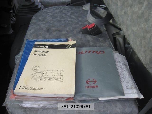 Hino DUTRO 2011-03 1585305-28