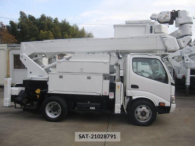 Hino DUTRO 2011-03 1585305-6