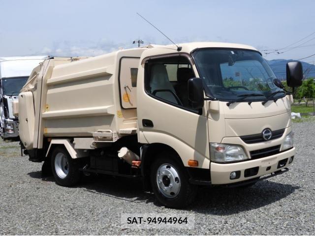 Hino DUTRO 2013-12 443542-0
