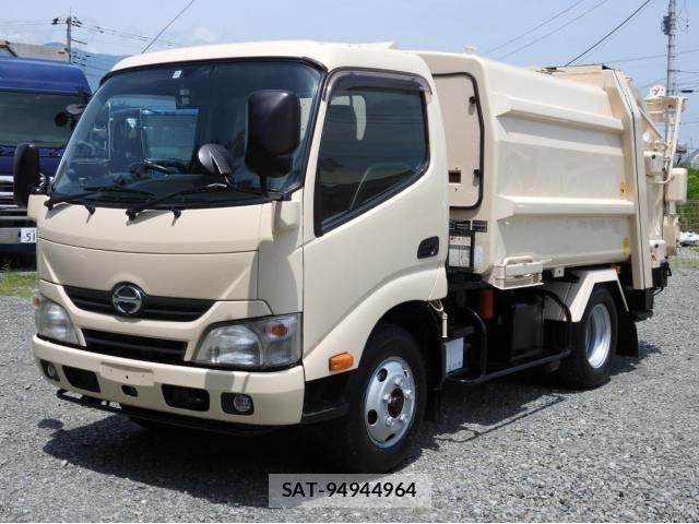 Hino DUTRO 2013-12 443542-2