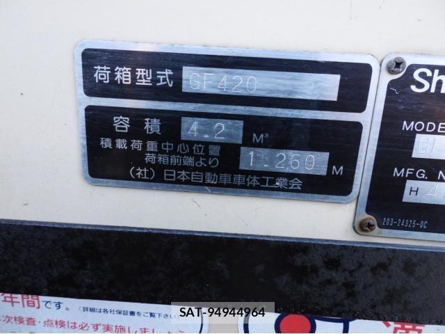 Hino DUTRO 2013-12 443542-27