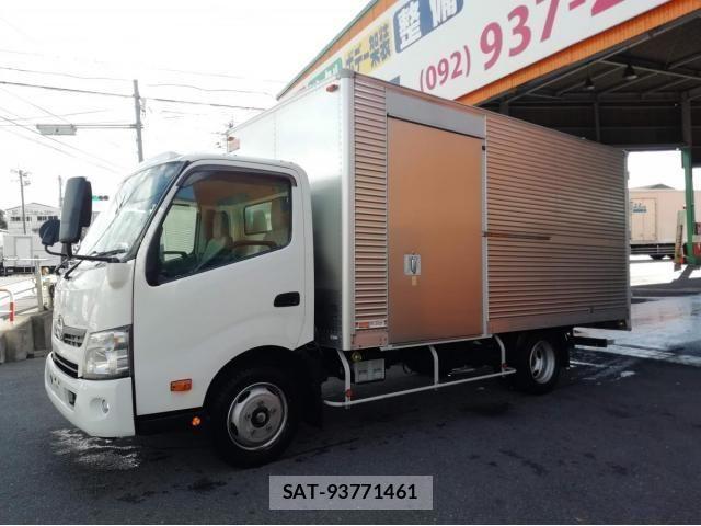 Hino DUTRO 2023-03 534674-0