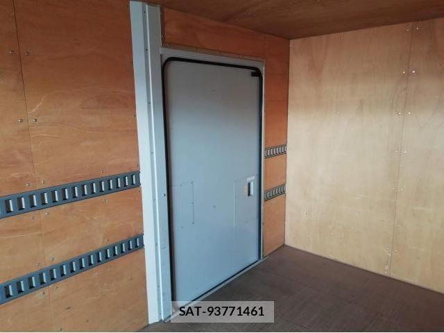 Hino DUTRO 2023-03 534674-9